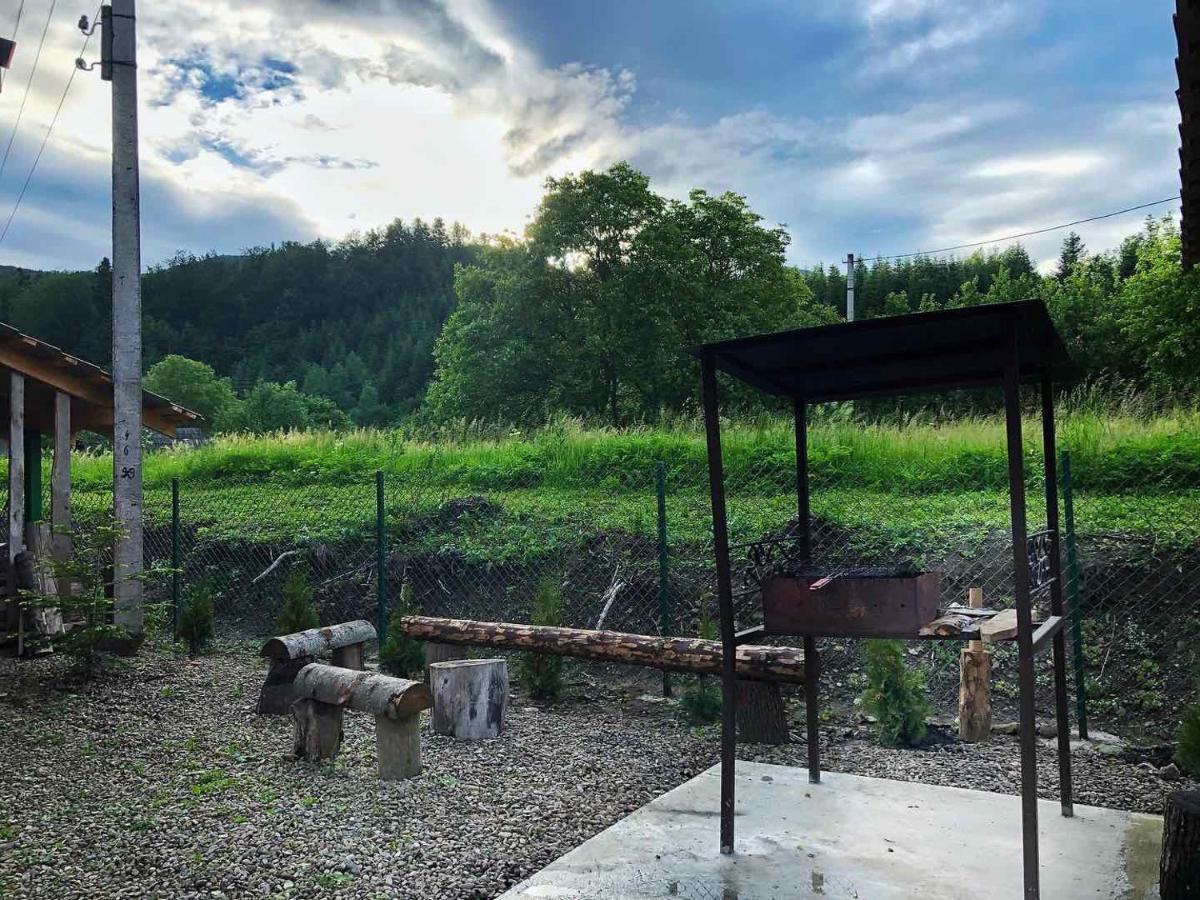 Villa Na Uzlissi Migowo Zewnętrze zdjęcie