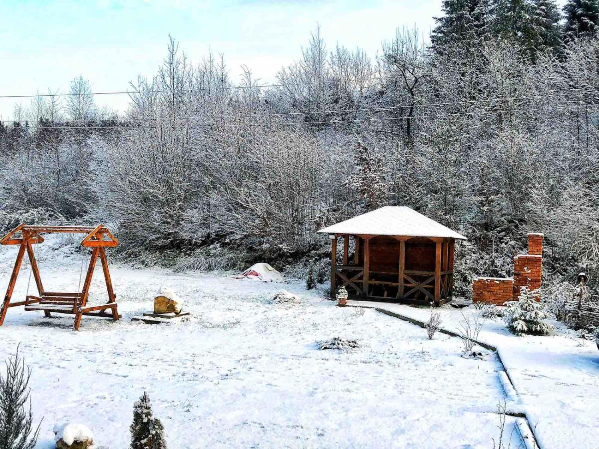 Villa Na Uzlissi Migowo Zewnętrze zdjęcie