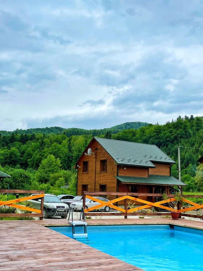 Villa Na Uzlissi Migowo Zewnętrze zdjęcie
