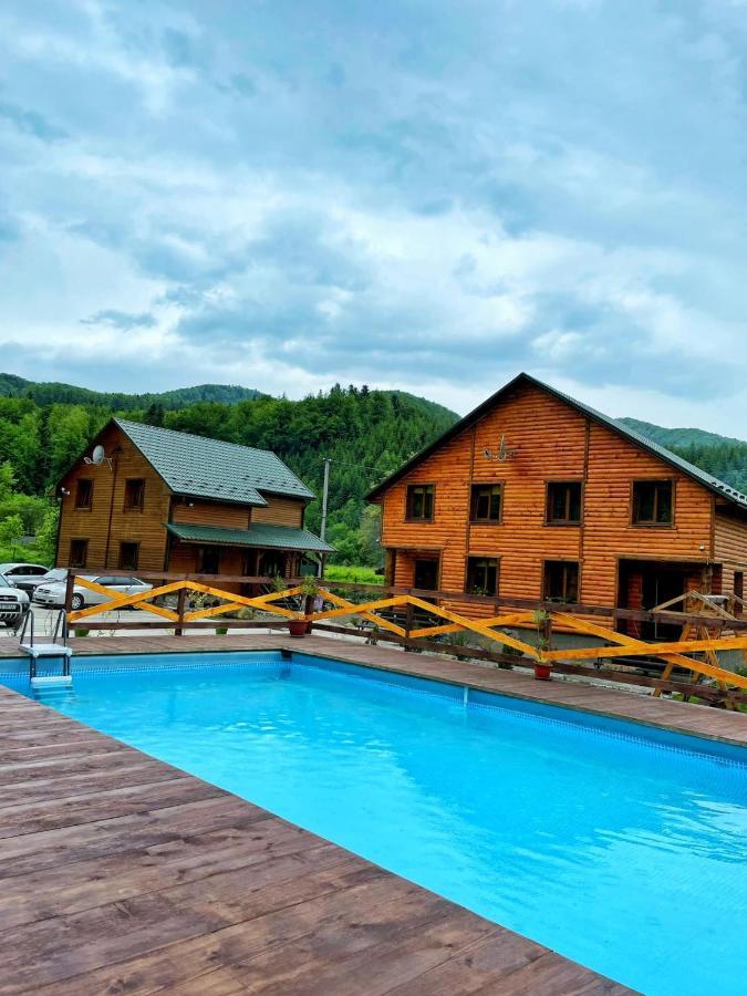 Villa Na Uzlissi Migowo Zewnętrze zdjęcie